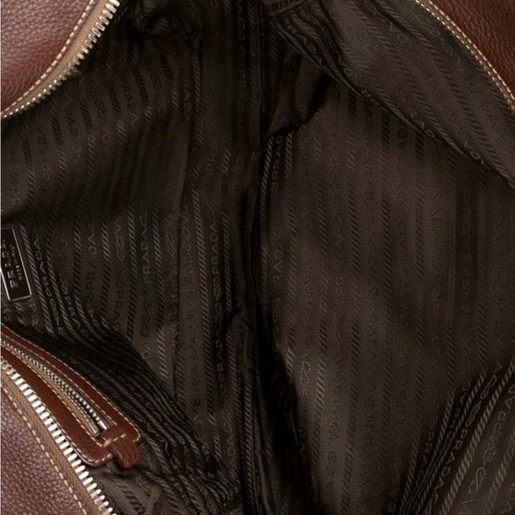 Prada bag - Picture 5 of 10